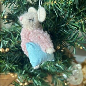 NWT Sleeping Mouse Felt Christmas Ornament Handmade 5”